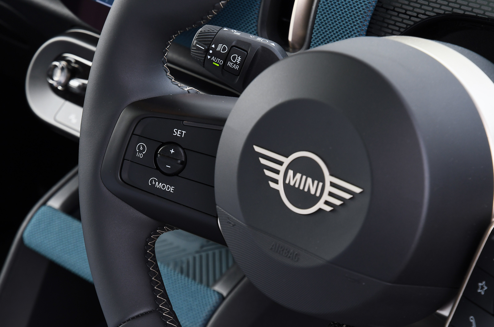 Mini Countryman steering wheel badge