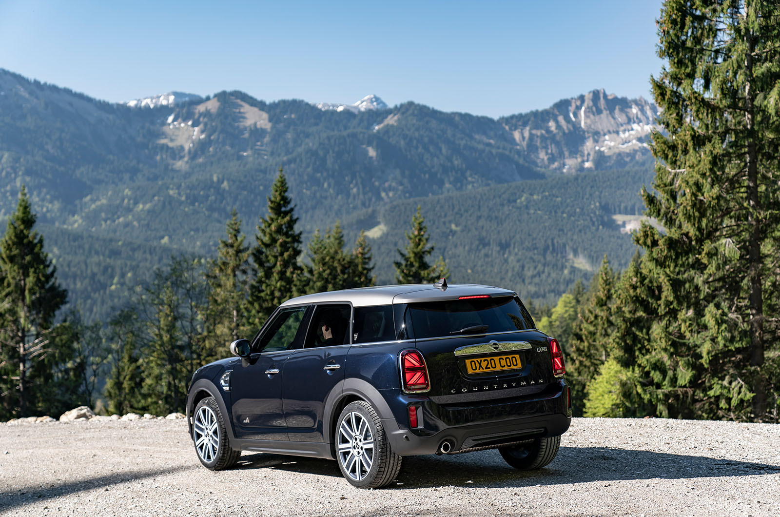 MINI Countryman rear three quarters
