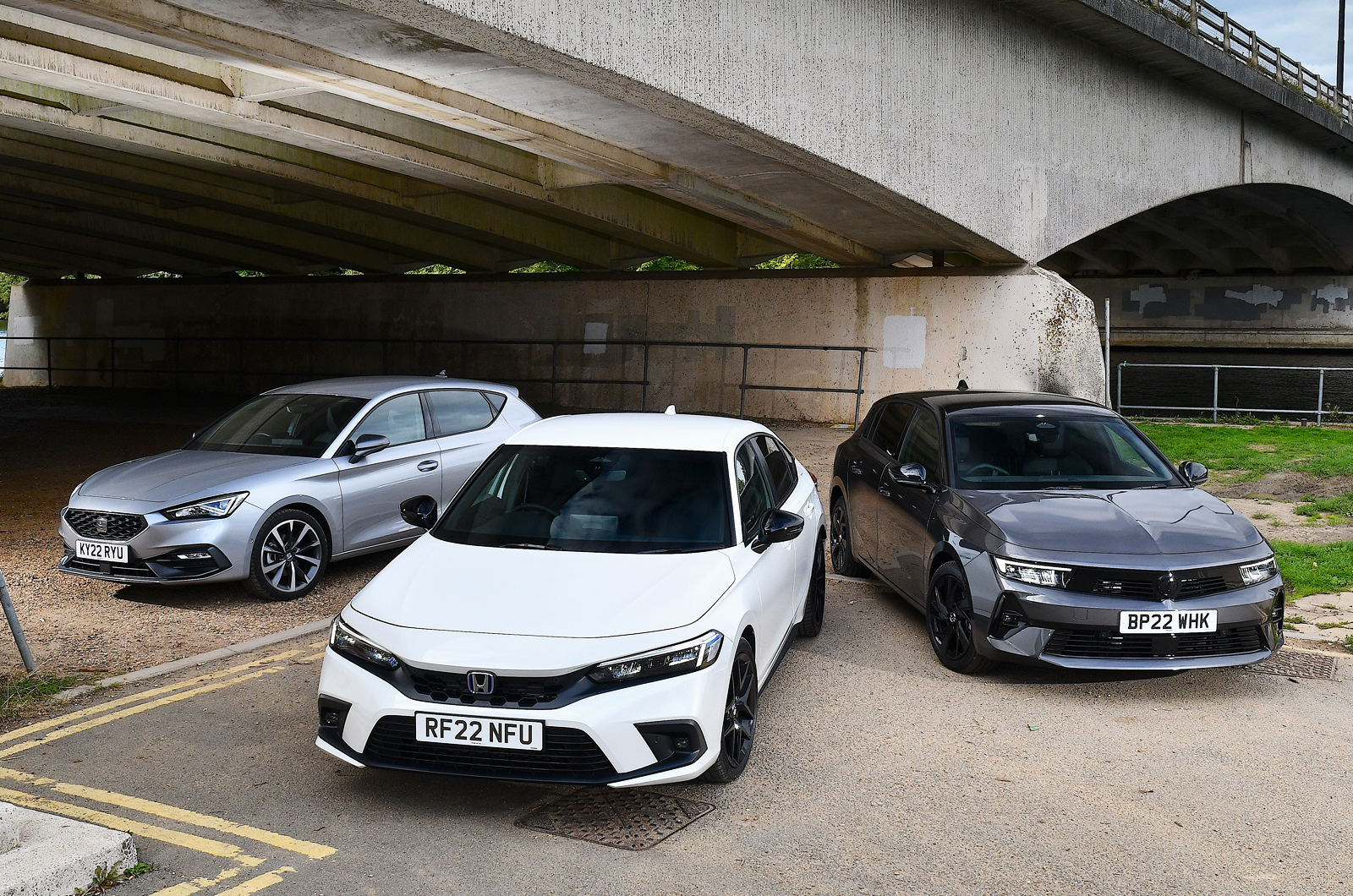 New Honda Civic and Vauxhall Astra vs Seat Leon