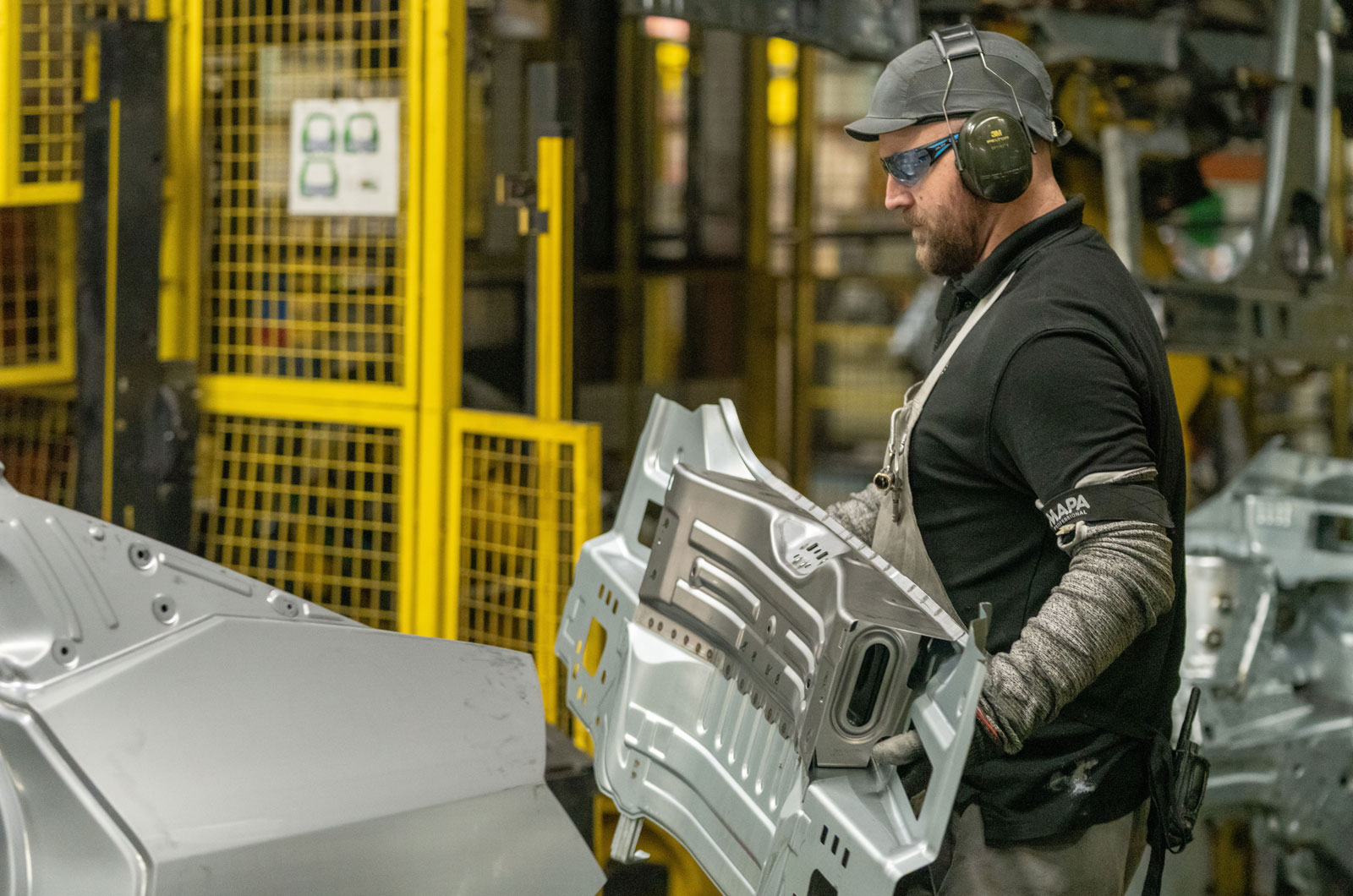 Nissan Leaf production Sunderland