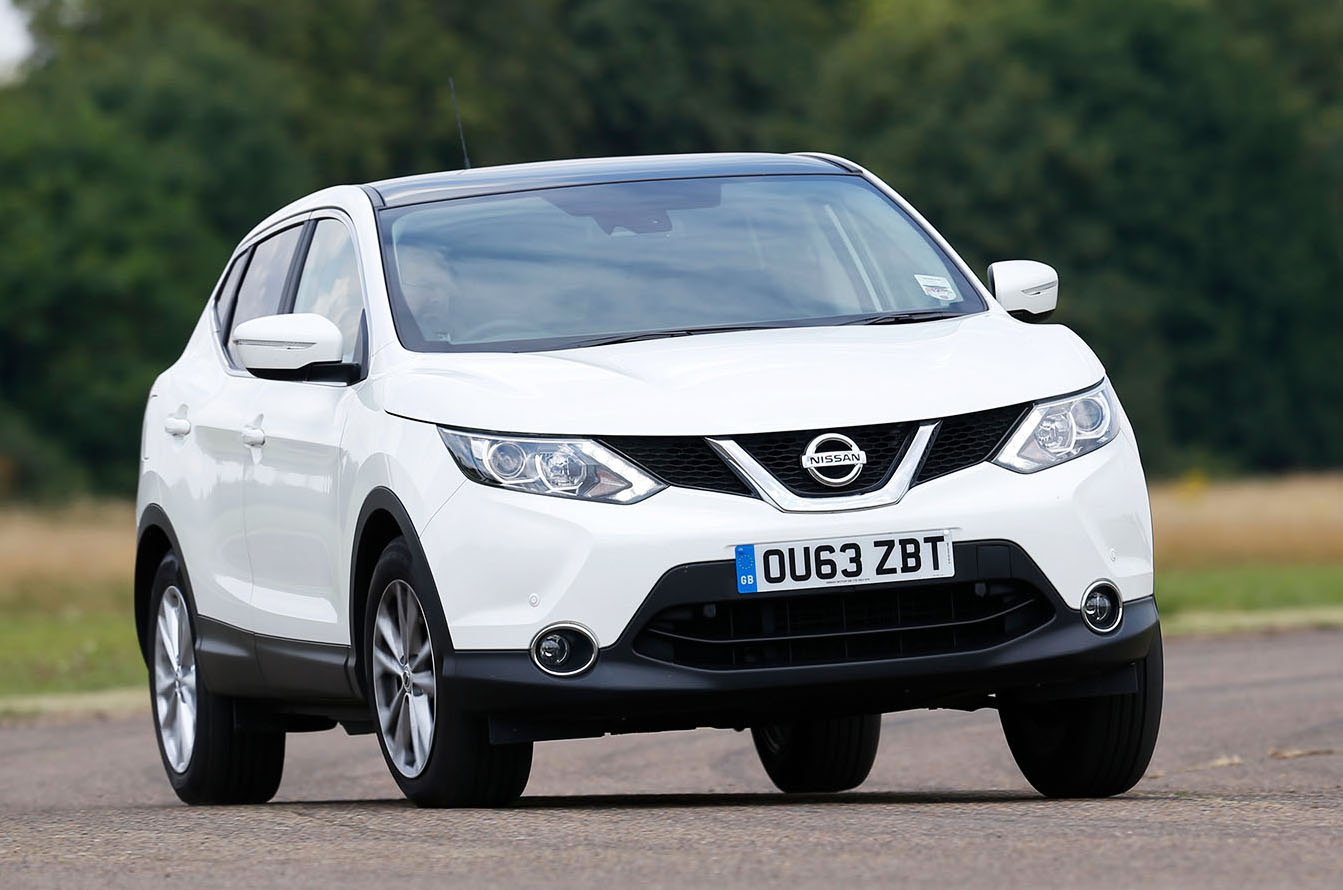 Nissan Qashqai front cornering - 63-plate car