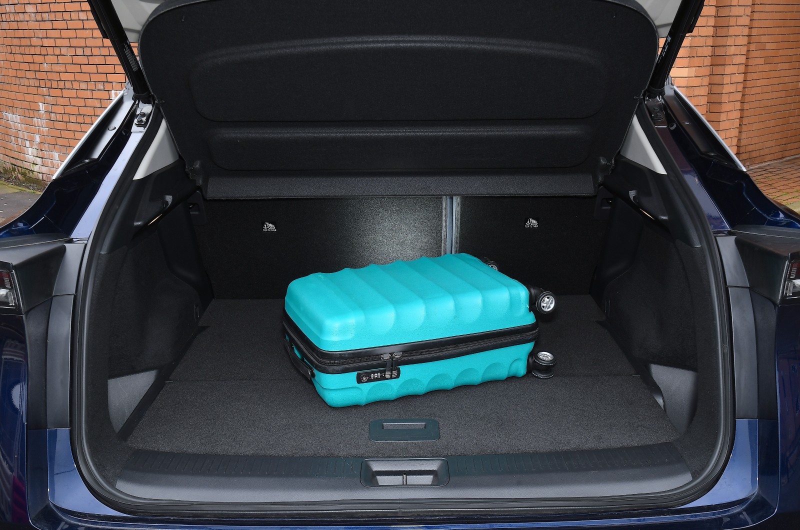Nissan Ariya boot space