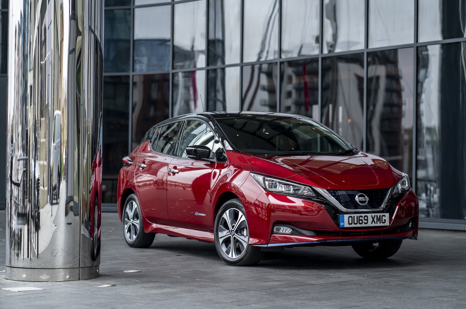 Nissan LEAF front three-quarters