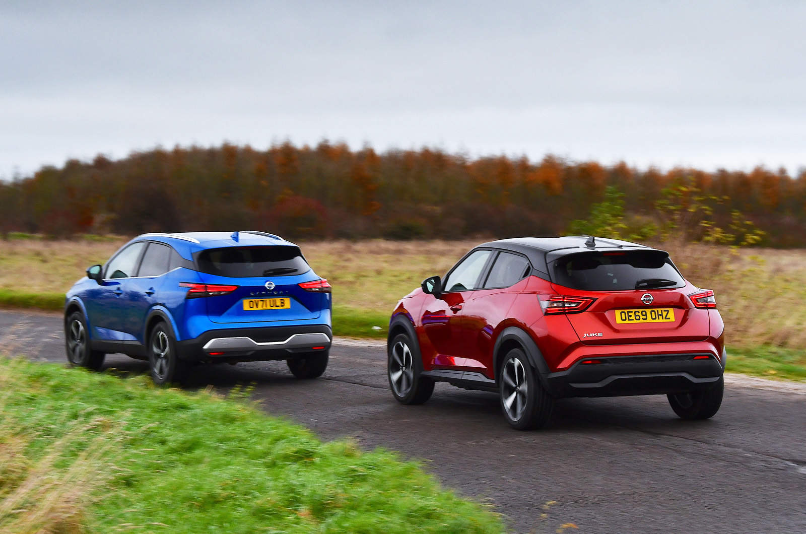 Nissan Juke vs Nissan Qashqai rears