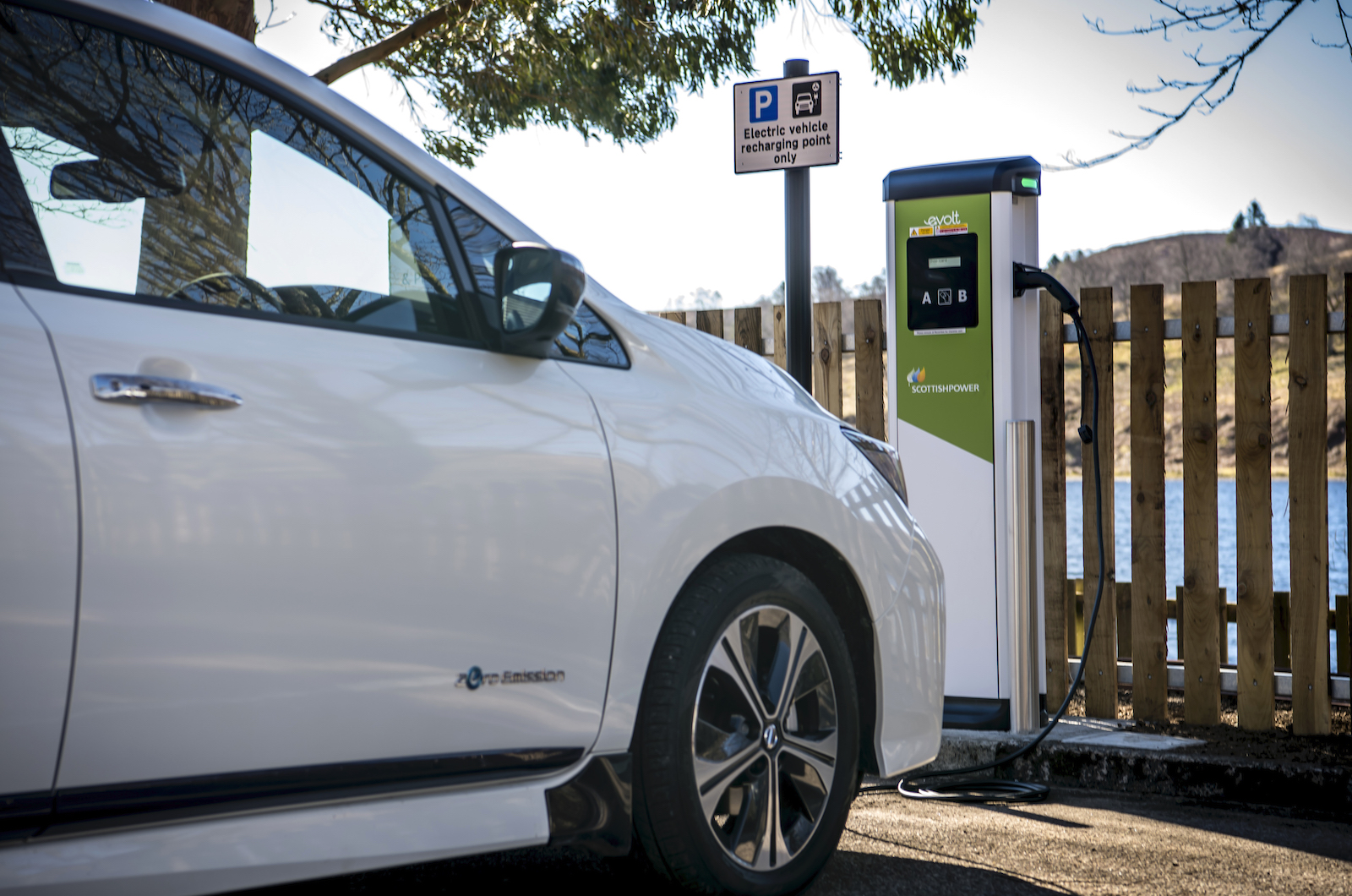 We asked Nissan UK’s experts to respond to the top queries from fleet managers and company car drivers about going electric