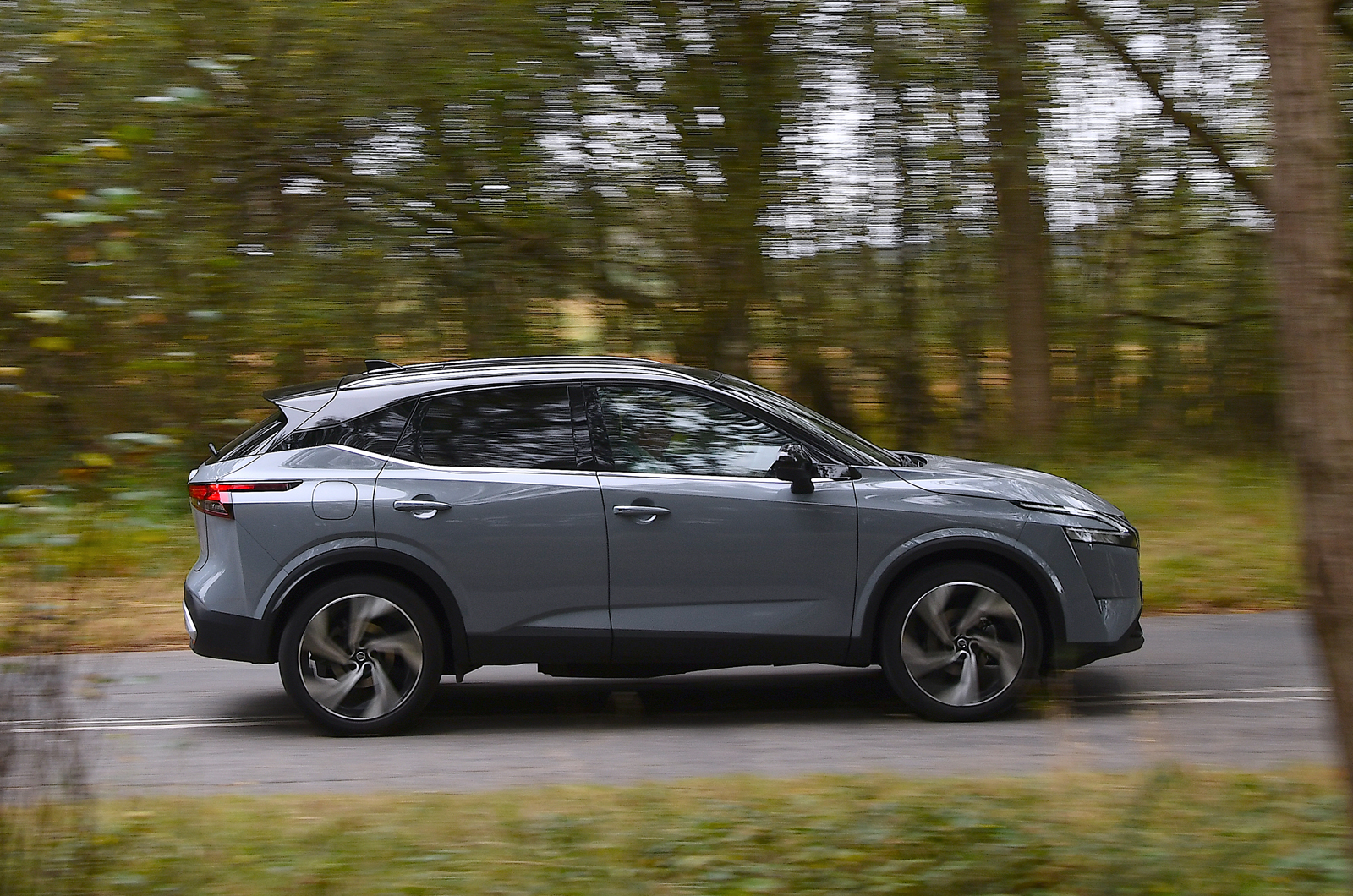 Nissan Qashqai 2022 side