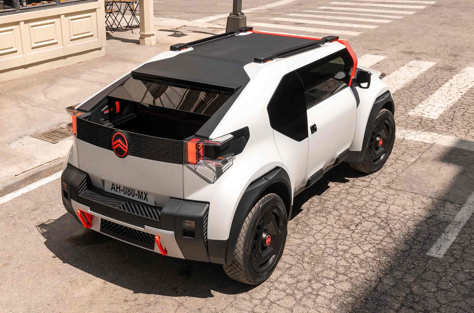Citroen Oli rear