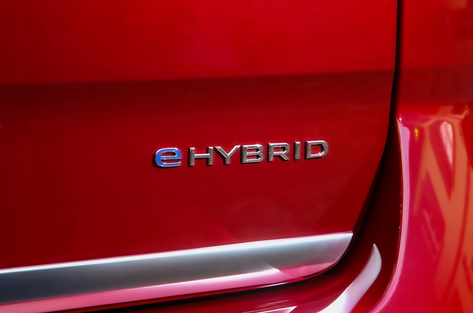 Volkswagen Multivan eHybrid badge