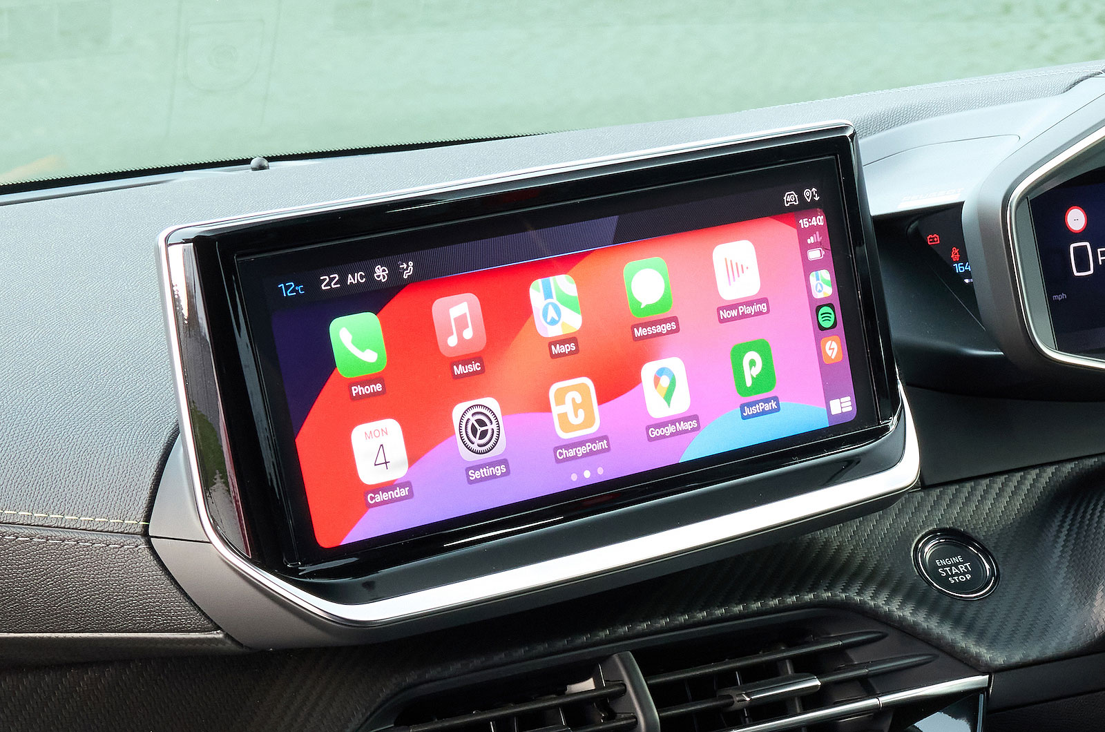 Peugeot 208 infotainment touchscreen