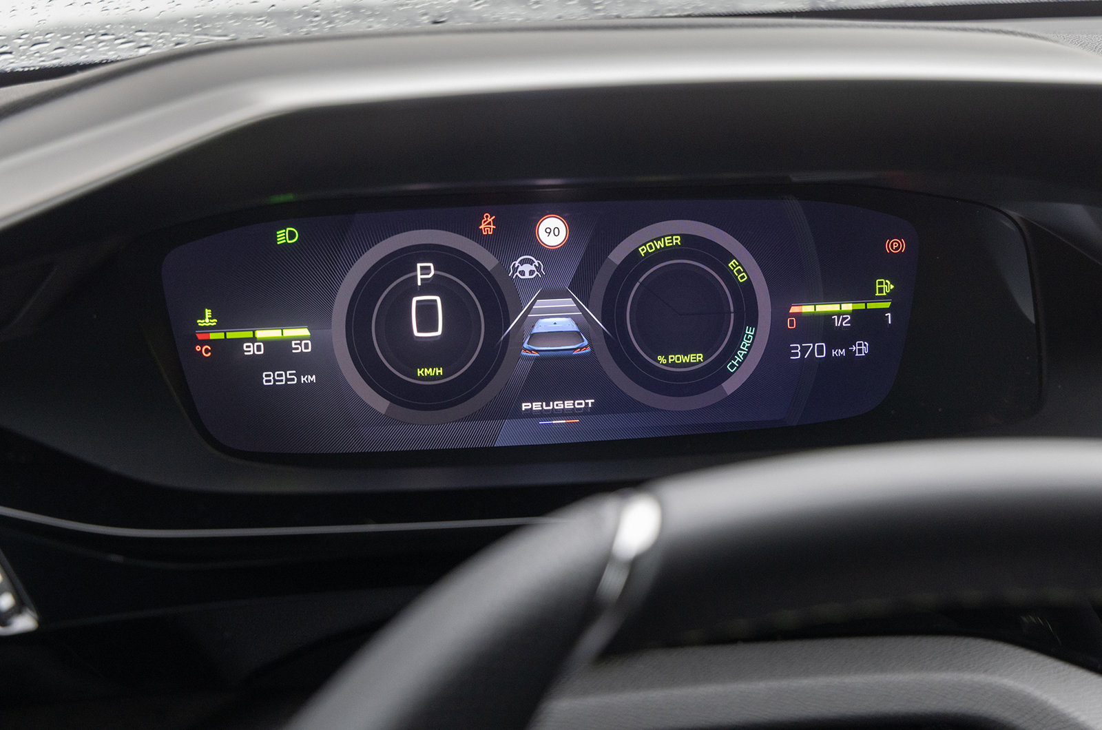 Peugeot e-308 driver's display