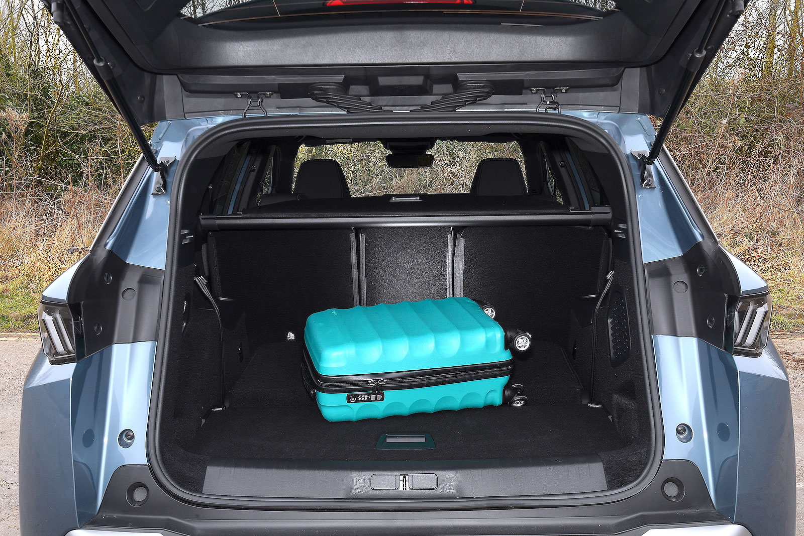 Peugeot 5008 boot
