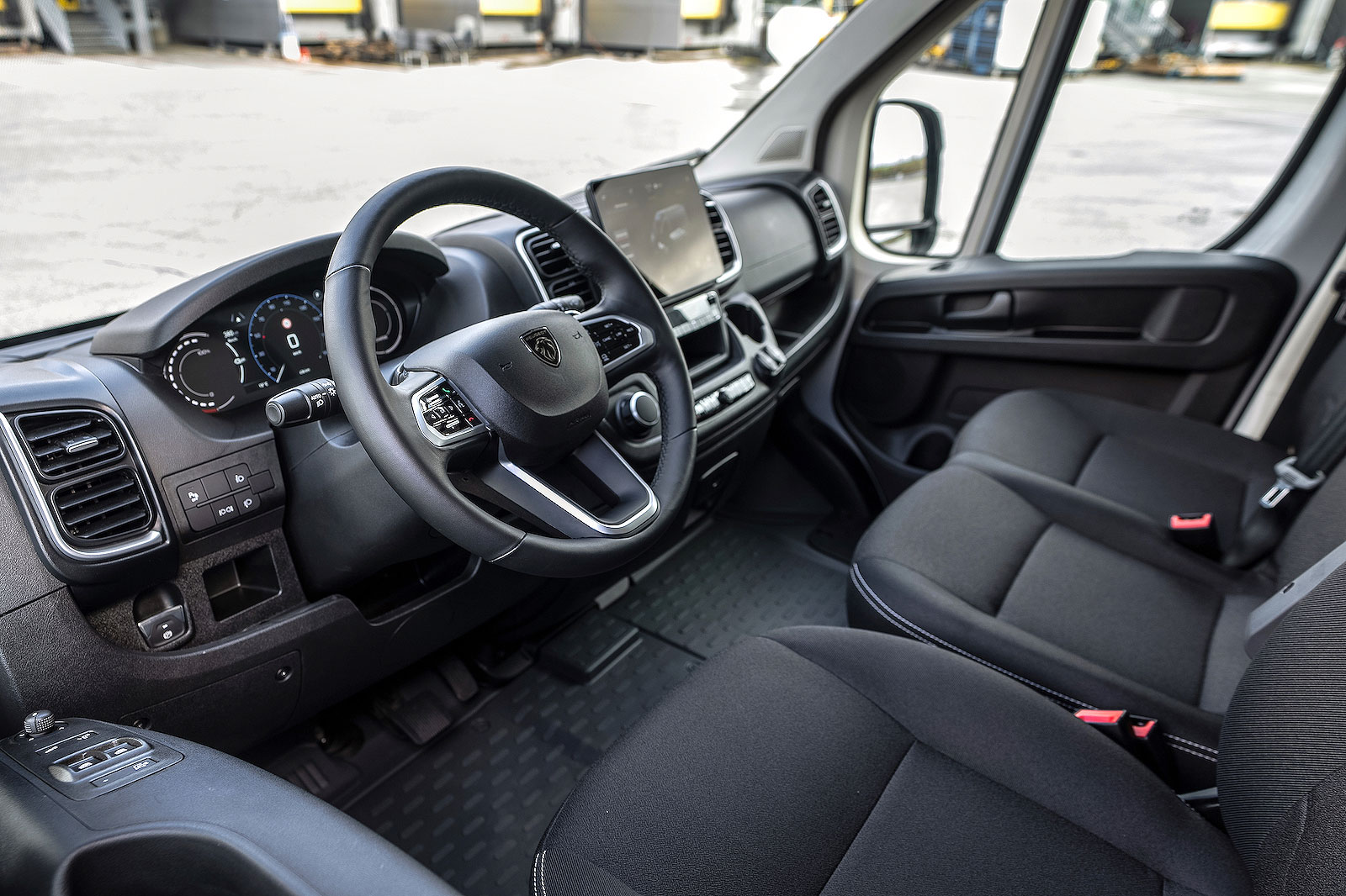 Peugeot Boxer dashboard