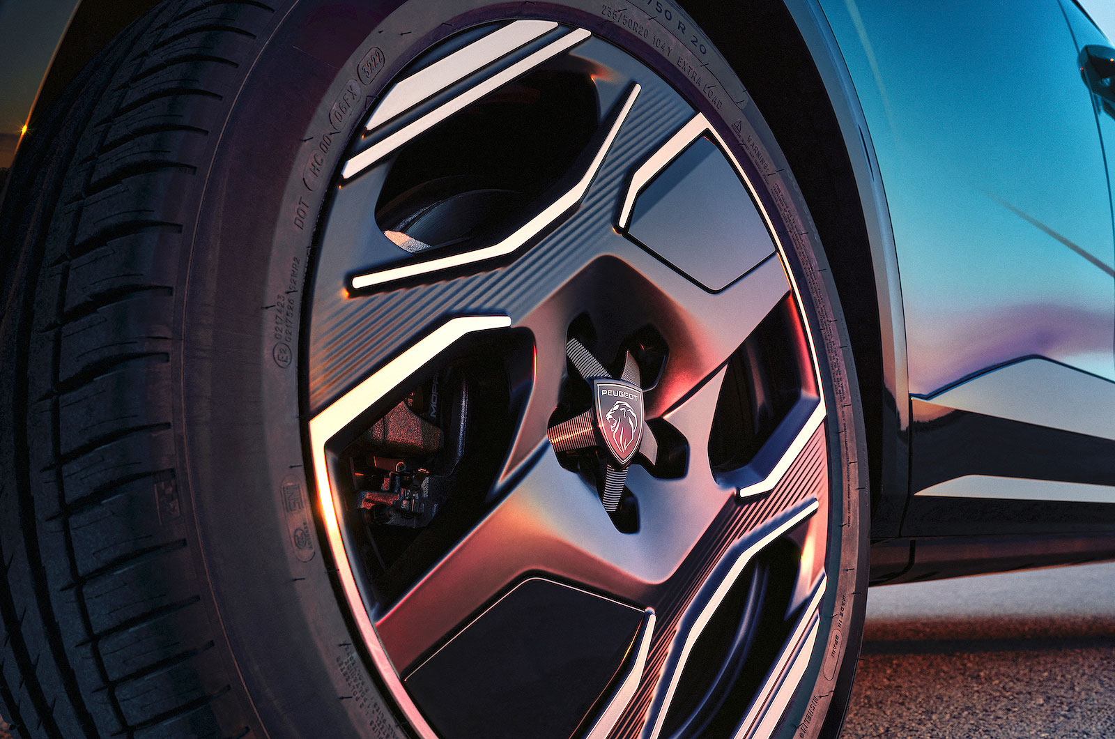 Peugeot E-3008 new wheel design