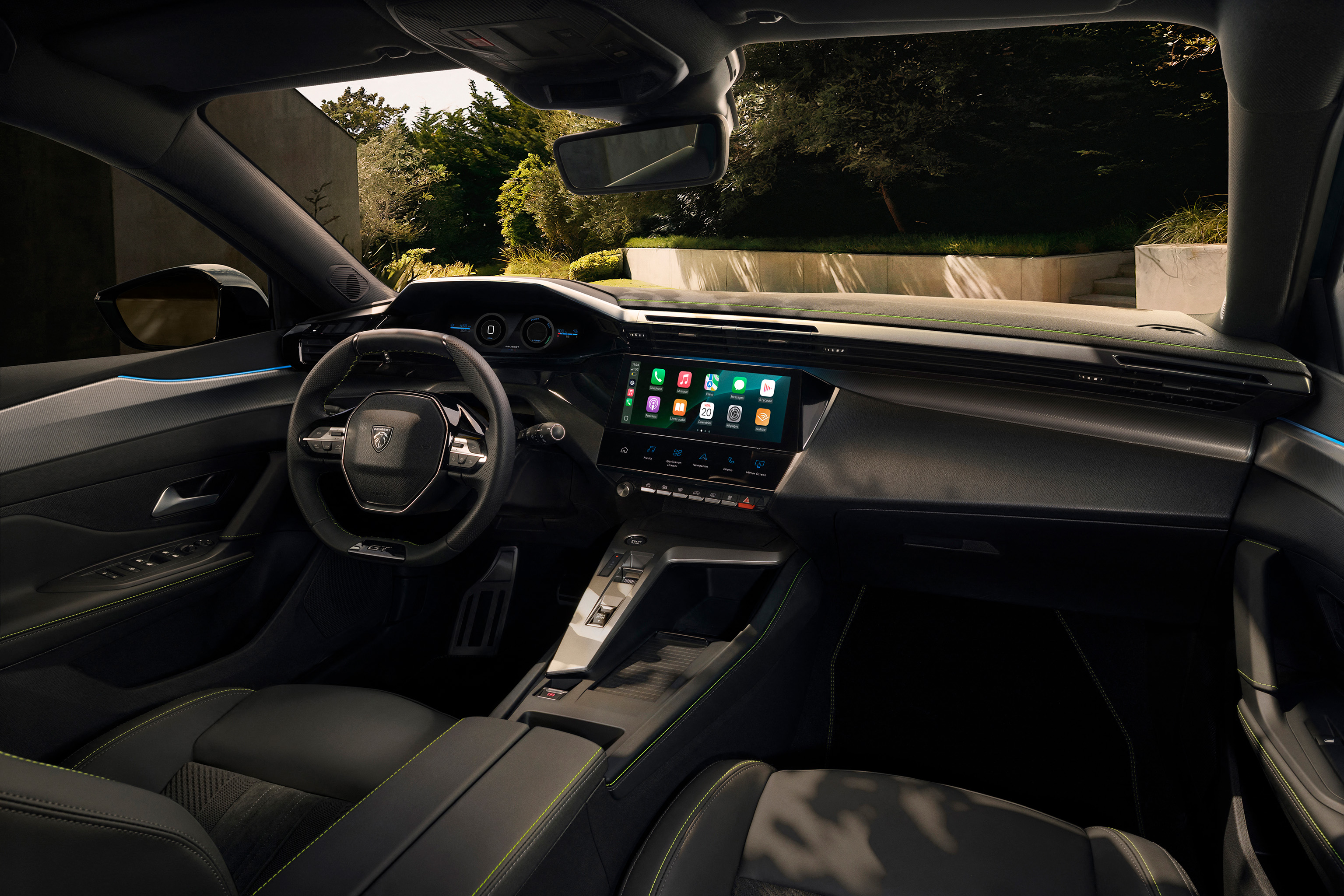 Peugeot e-308 interior