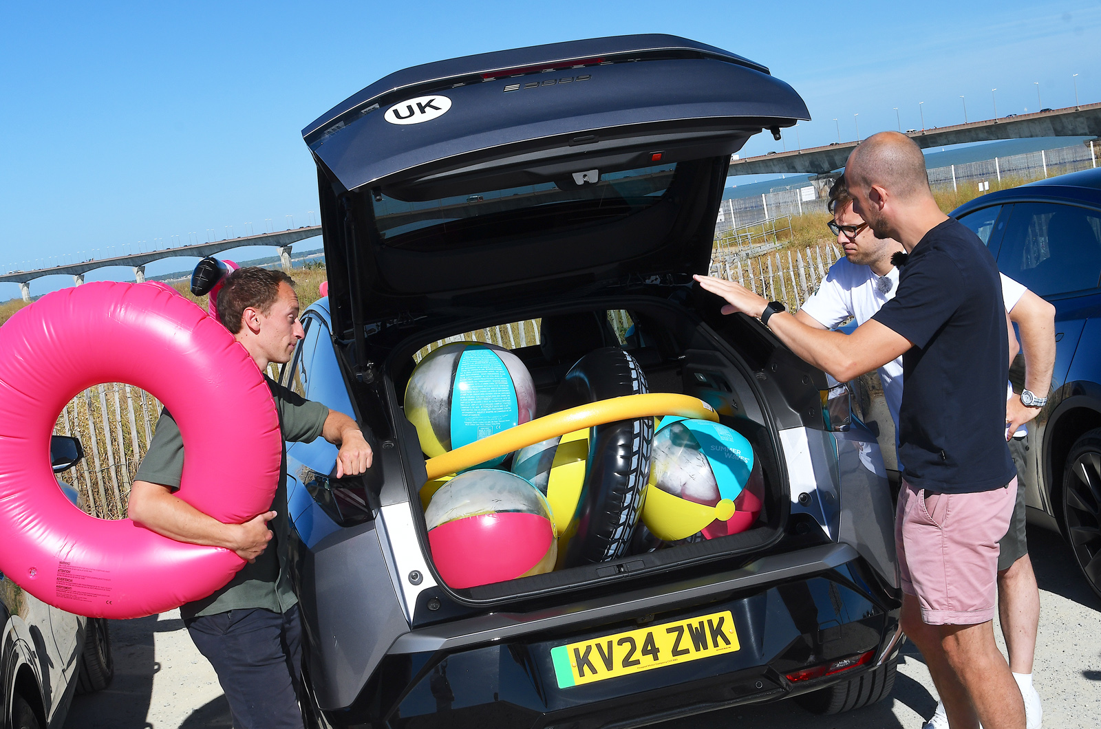 Peugeot e-3008 boot filled with inflatables