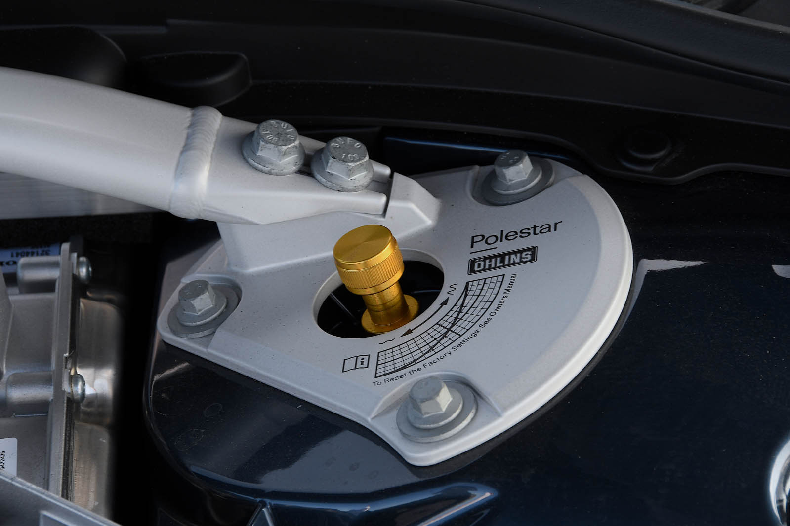 Polestar 1 2021 suspension adjust