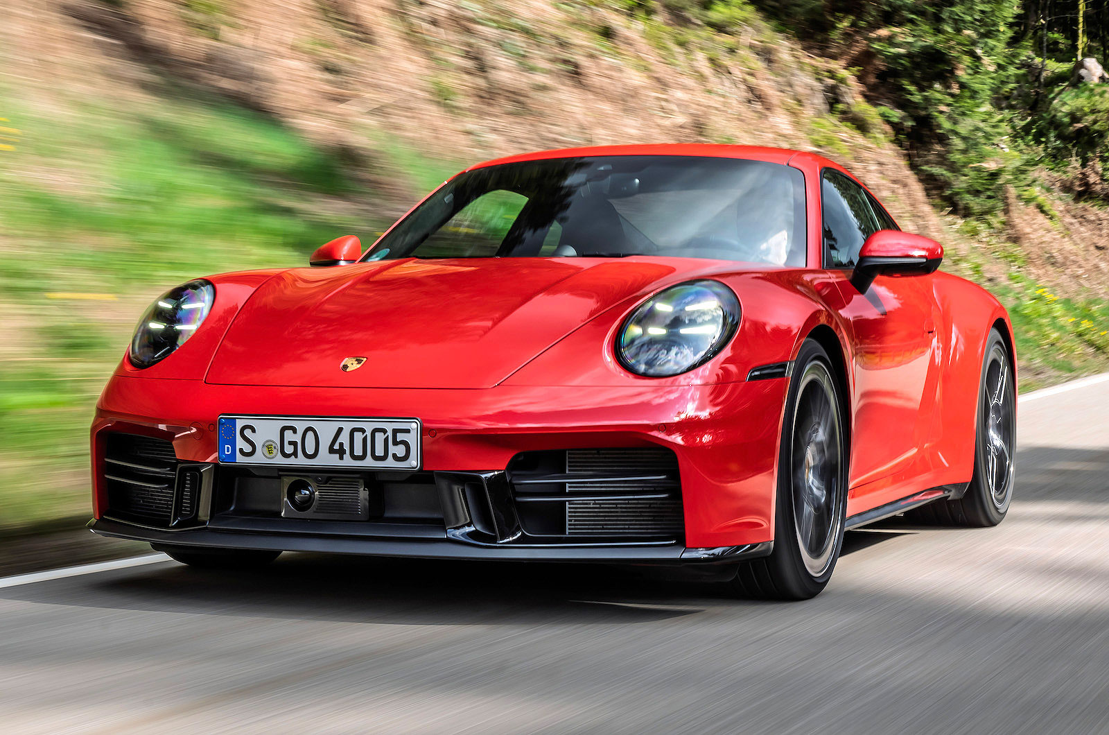 Porsche 911 front left driving