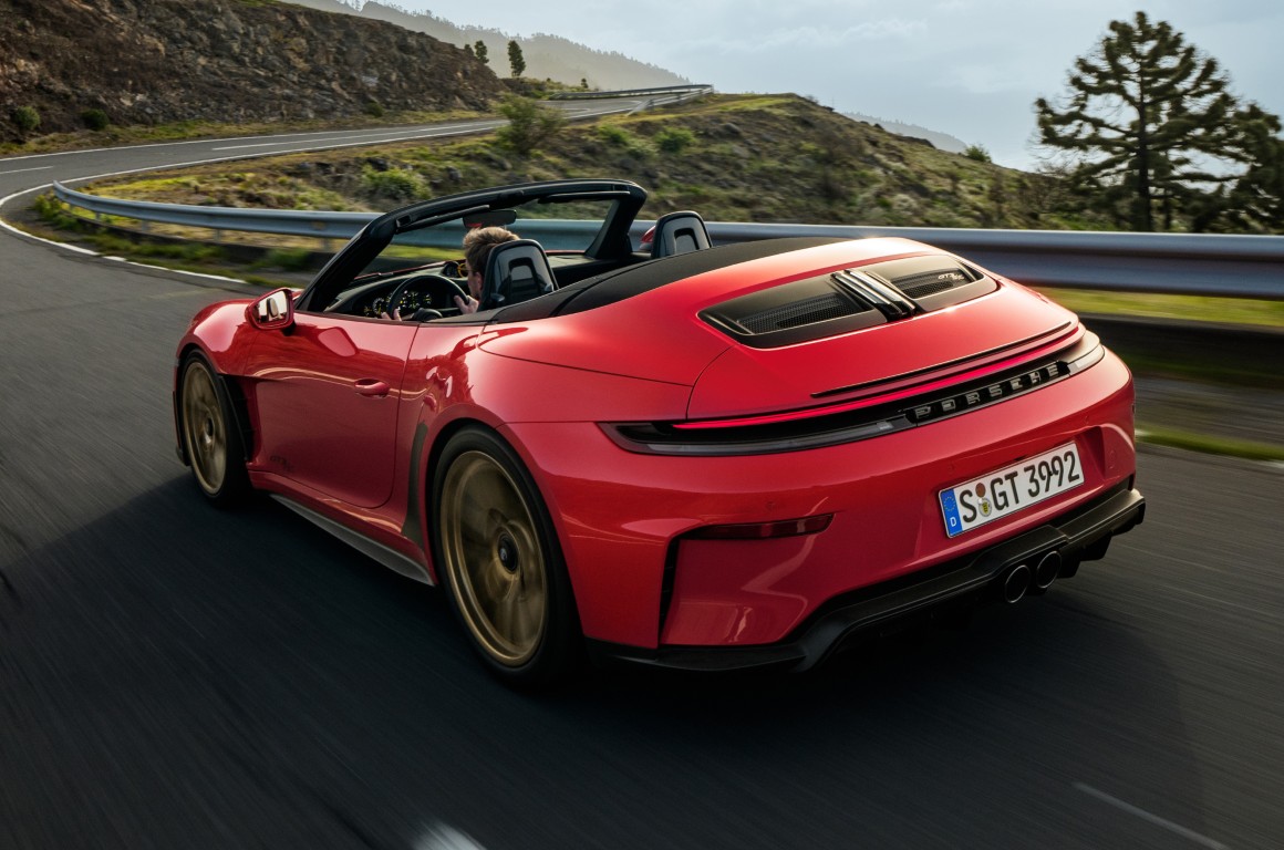 Porsche 911 GT3 Convertible rear driving