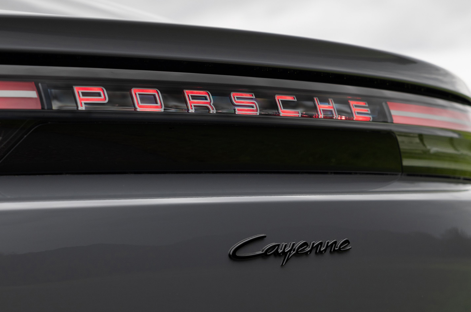 Porsche Cayenne Coupé Electric badge