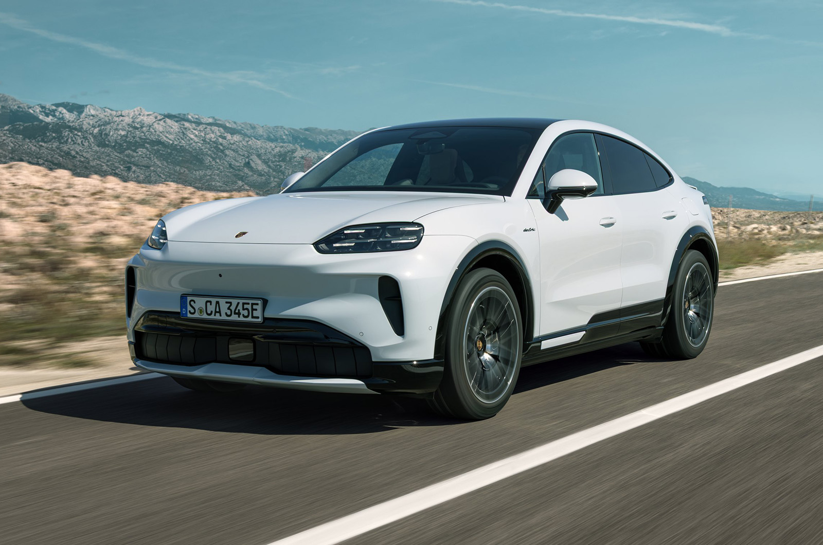 Porsche Cayenne Coupé Electric front driving