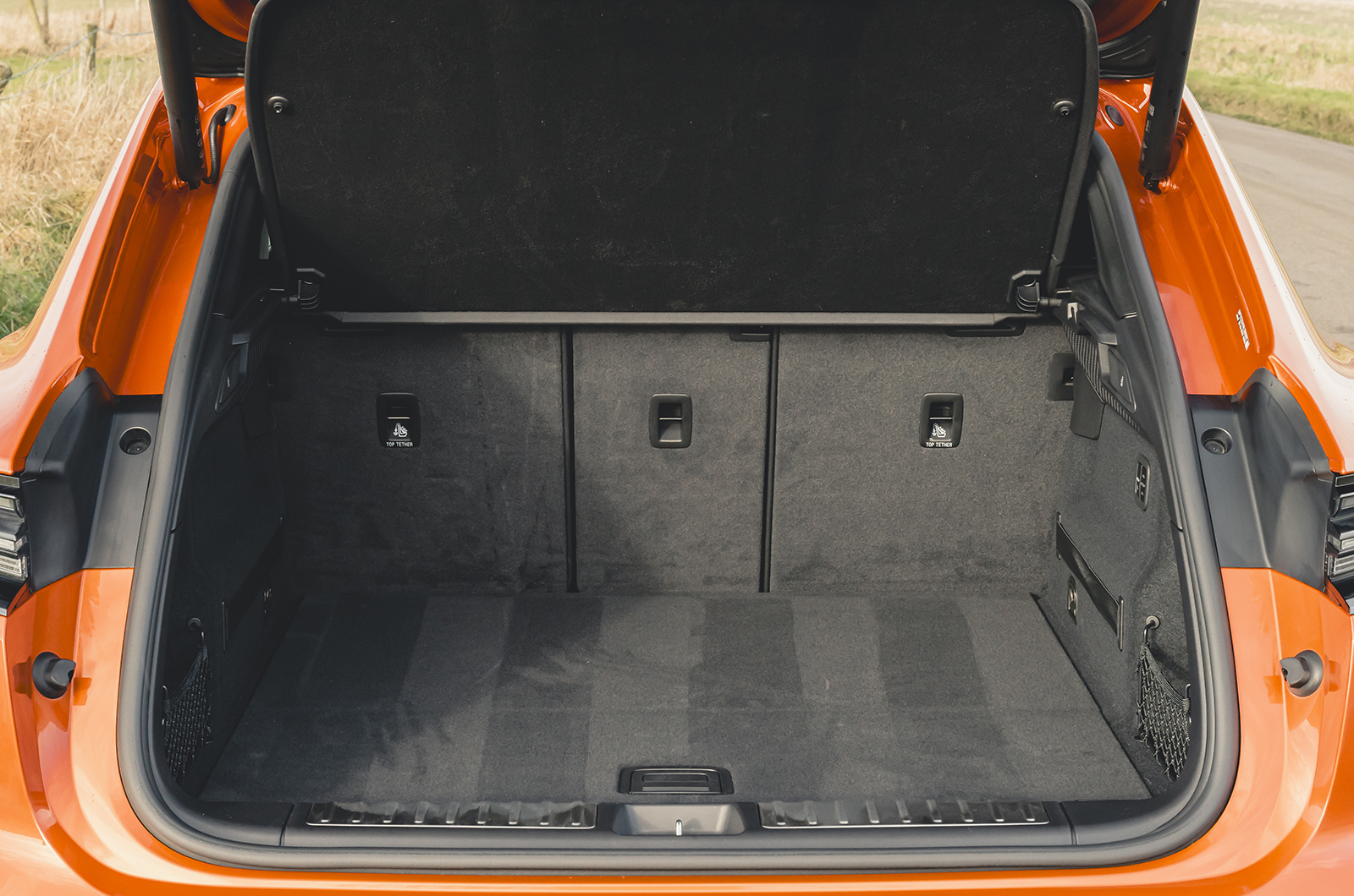 Porsche Macan Electric boot
