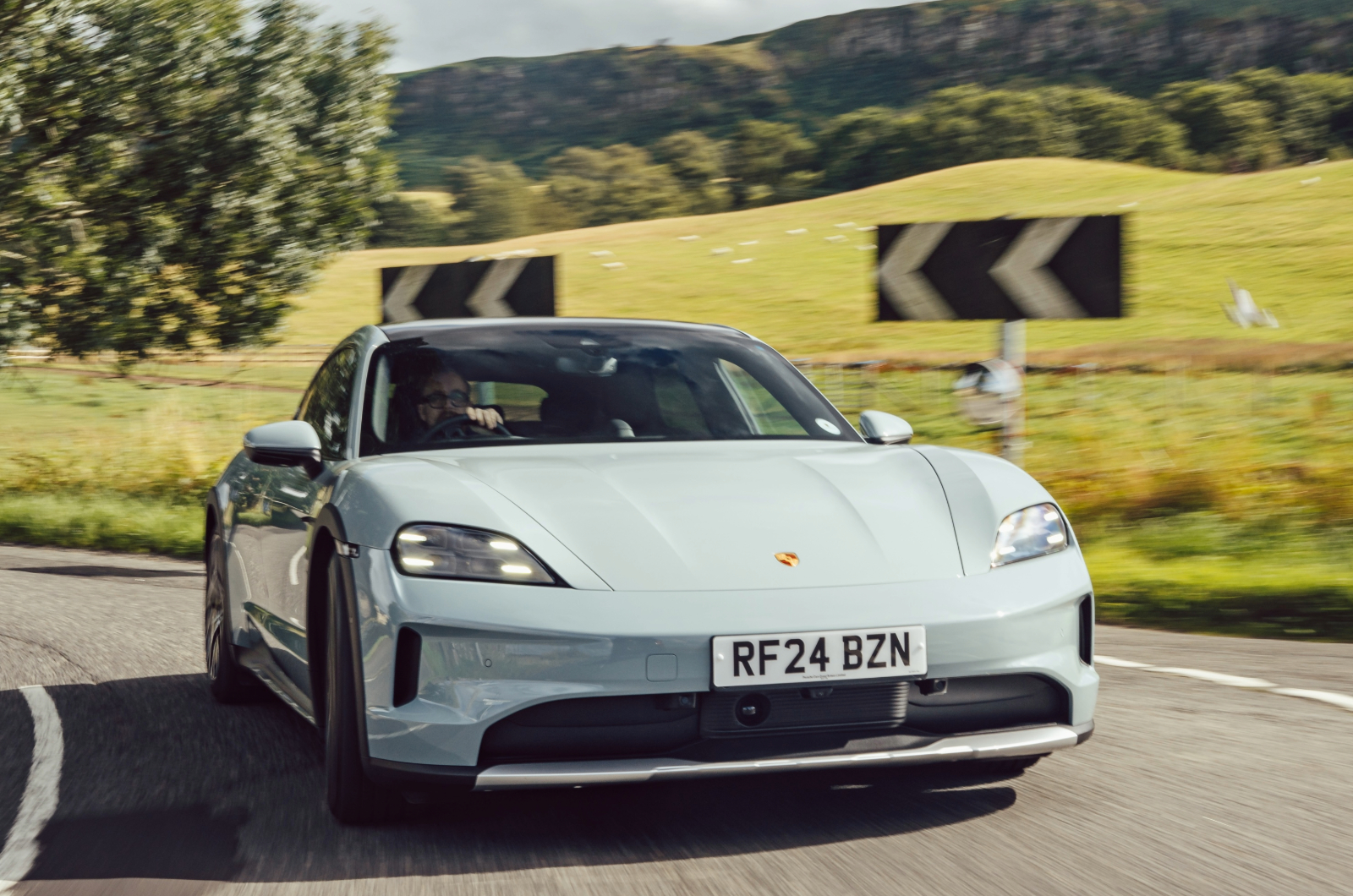 Porsche Taycan Cross Turismo front cornering
