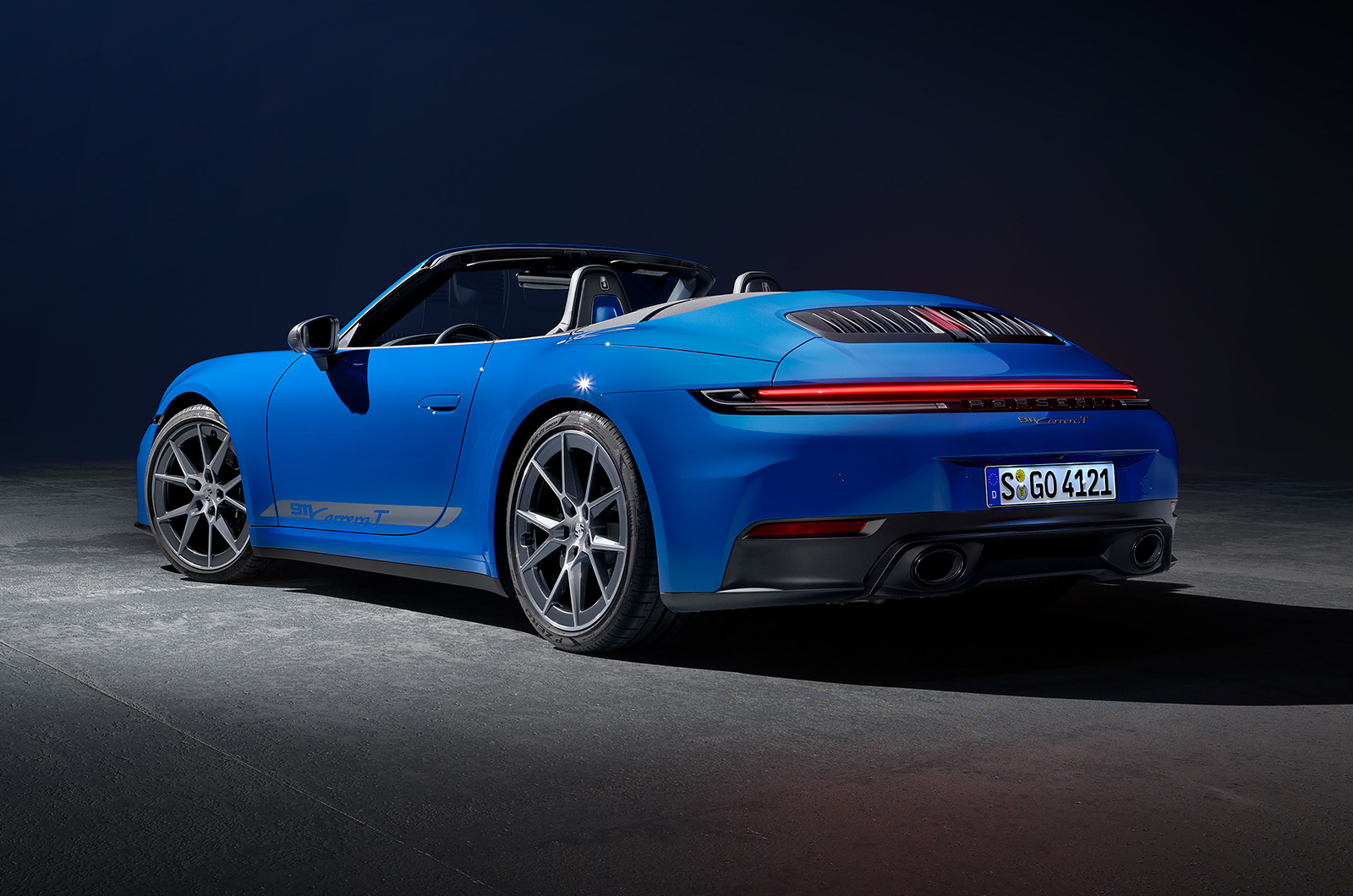 Porsche 911 Carrera T Cabriolet rear