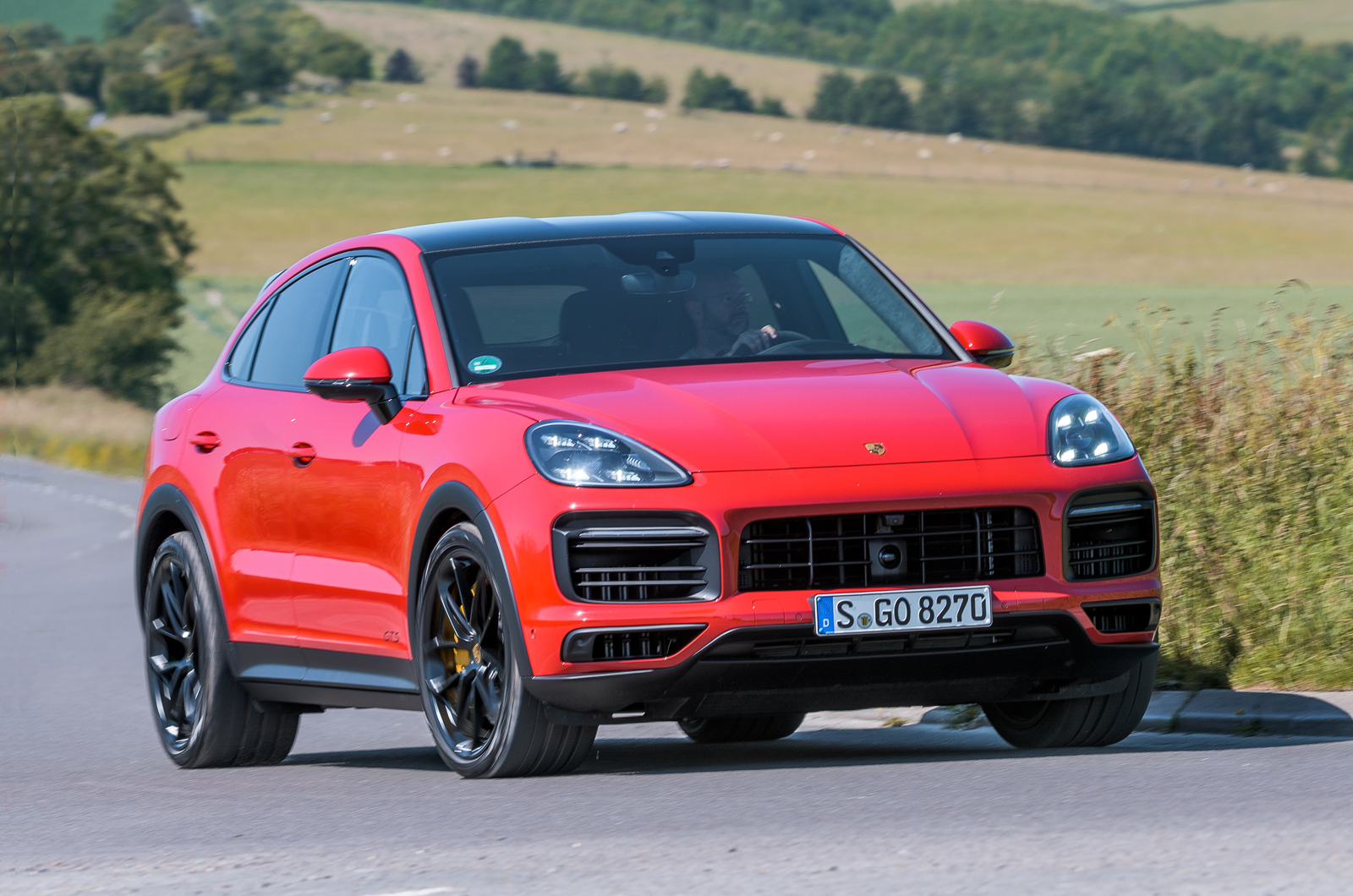 Porsche Cayenne Coupe GTS 2021 front