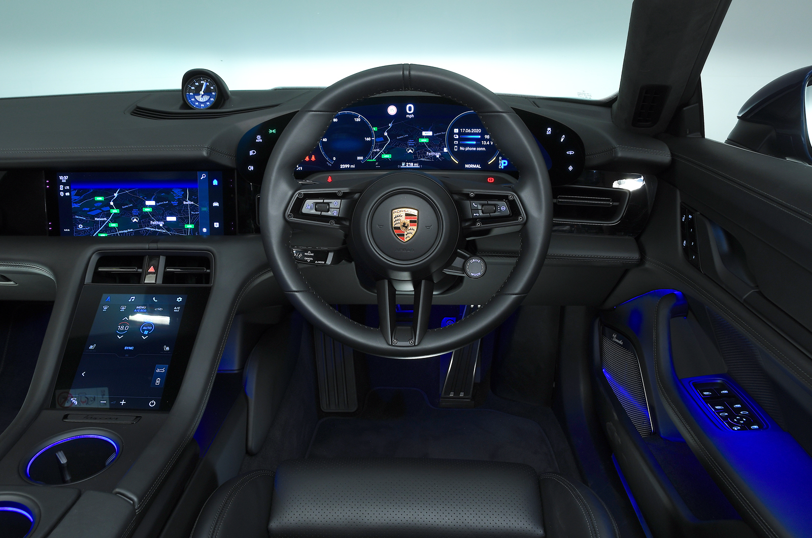 Porsche Taycan dashboard
