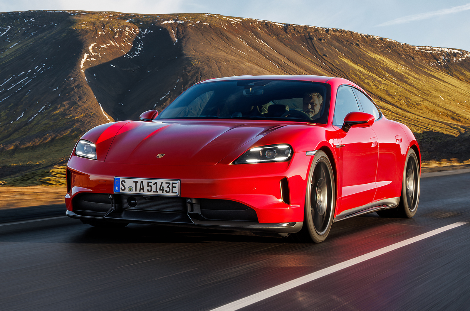 Porsche Taycan GTS front right driving