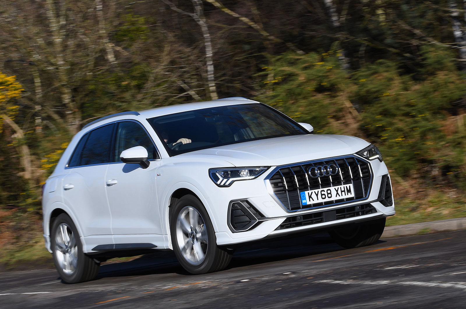 Audi Q3 and Volvo XC40