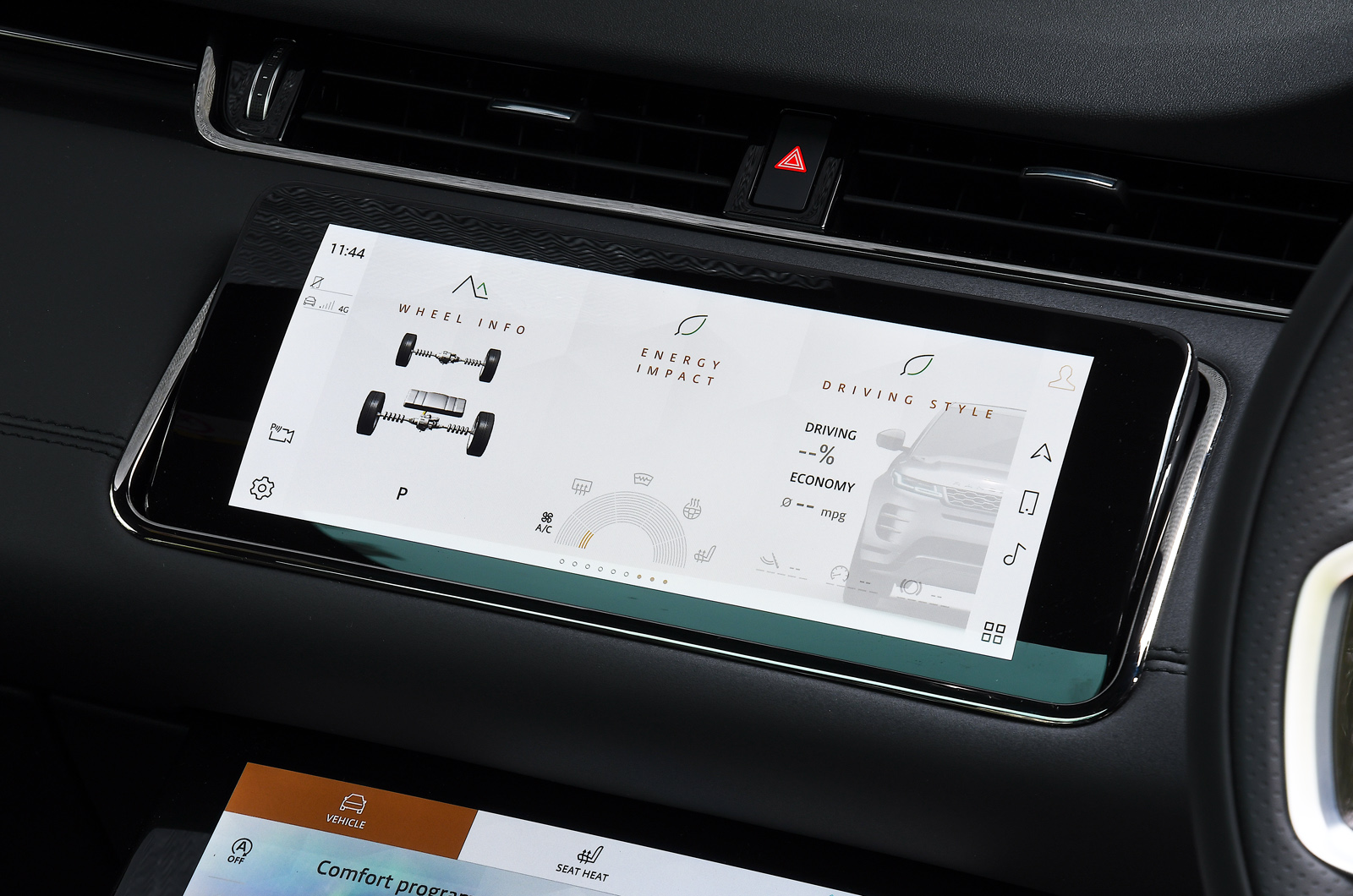 Range Rover Evoque touchscreen