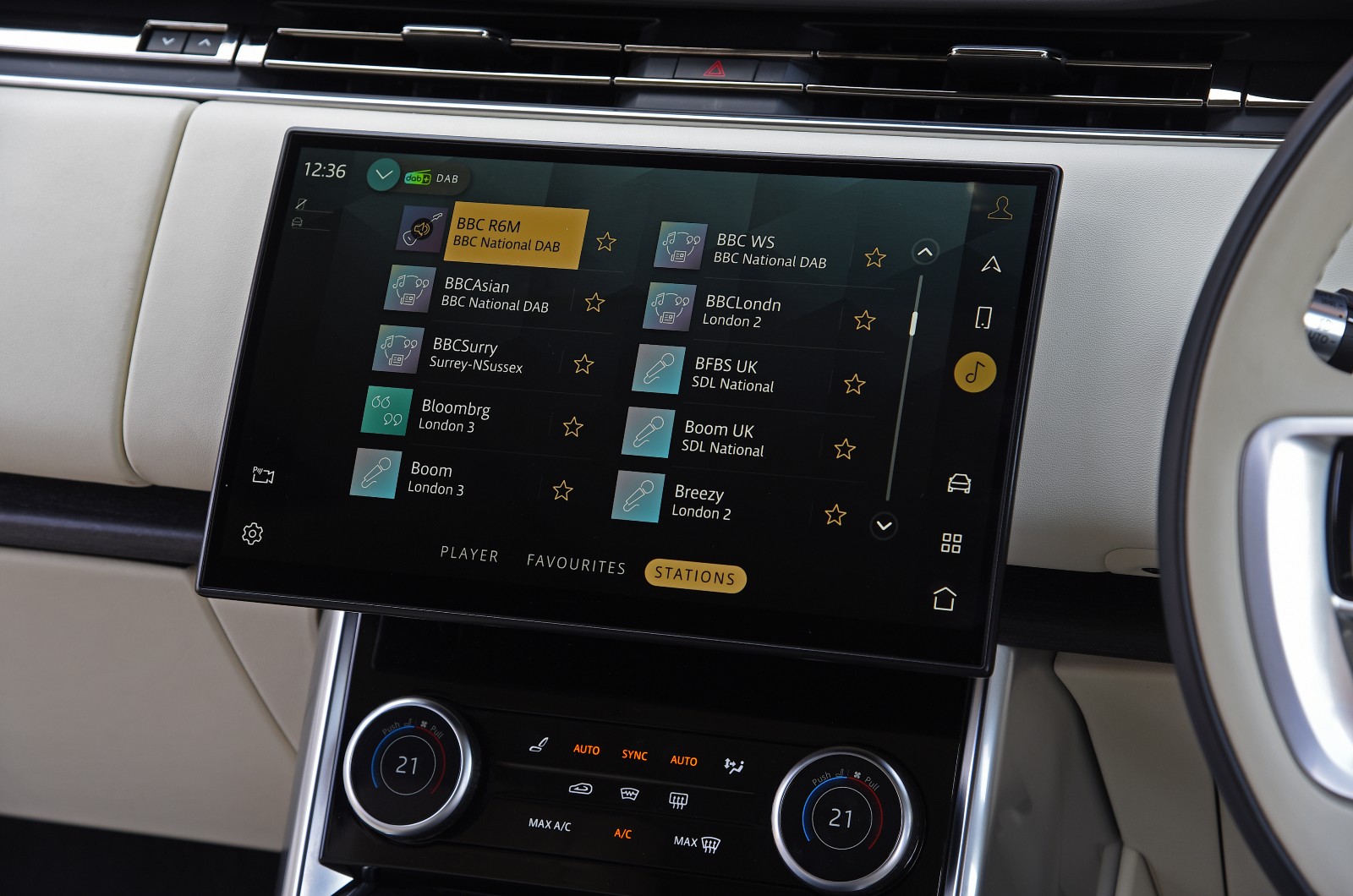 New Range Rover infotainment