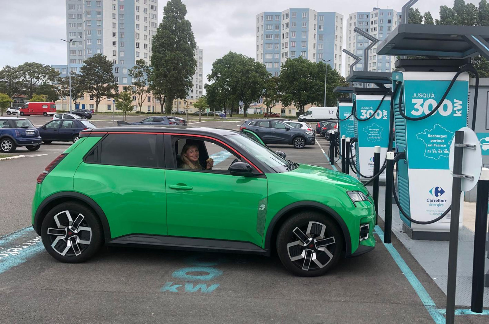 Renault-5-long-termer-charging-in-Calais