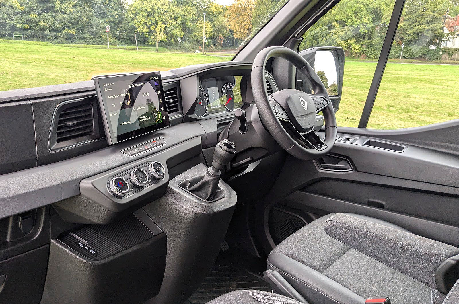 Renault Master dashboard