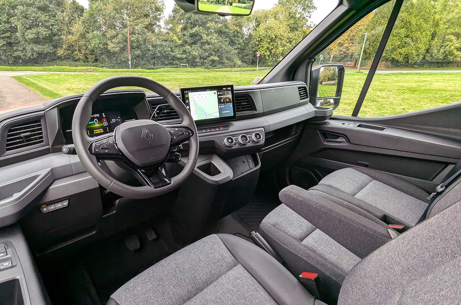 Renault Master E-Tech front seats