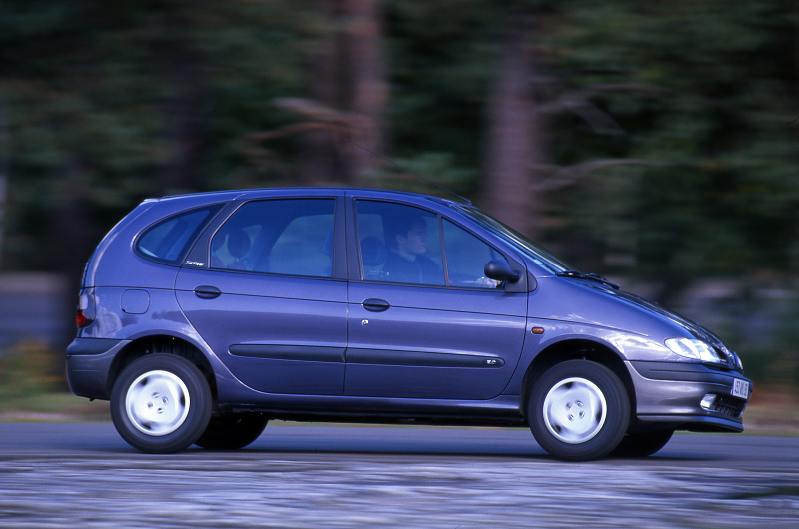 Renault Megane Scenic right driving 1997