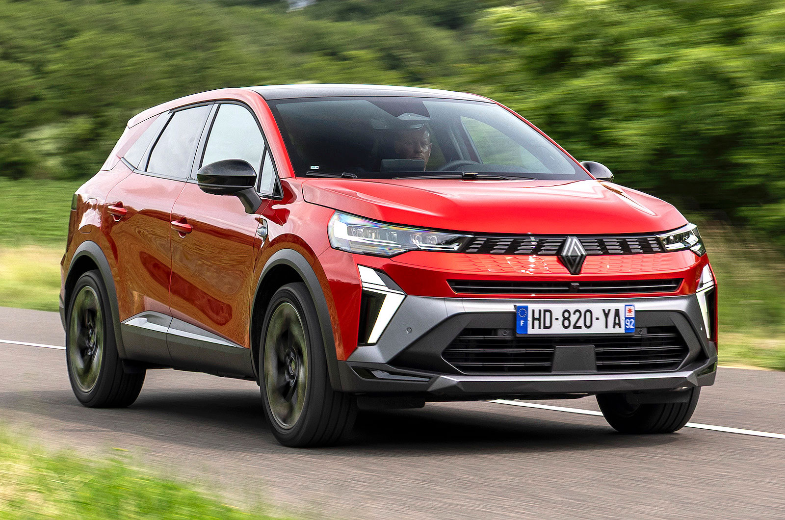 Renault Symbioz front cornering