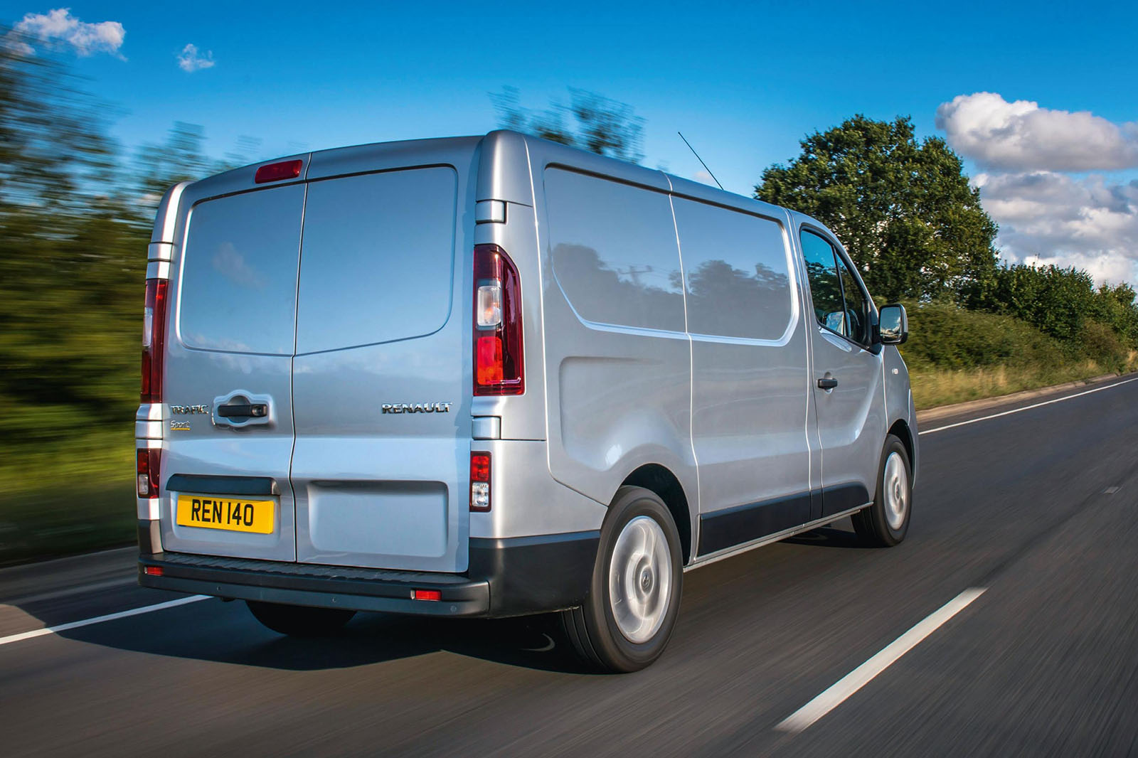 Renault Trafic rear