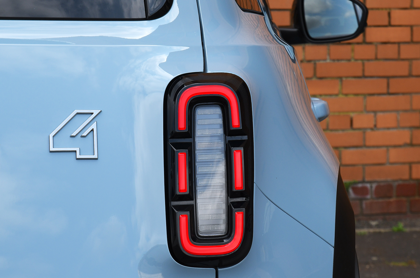 Renault 4 boot badge