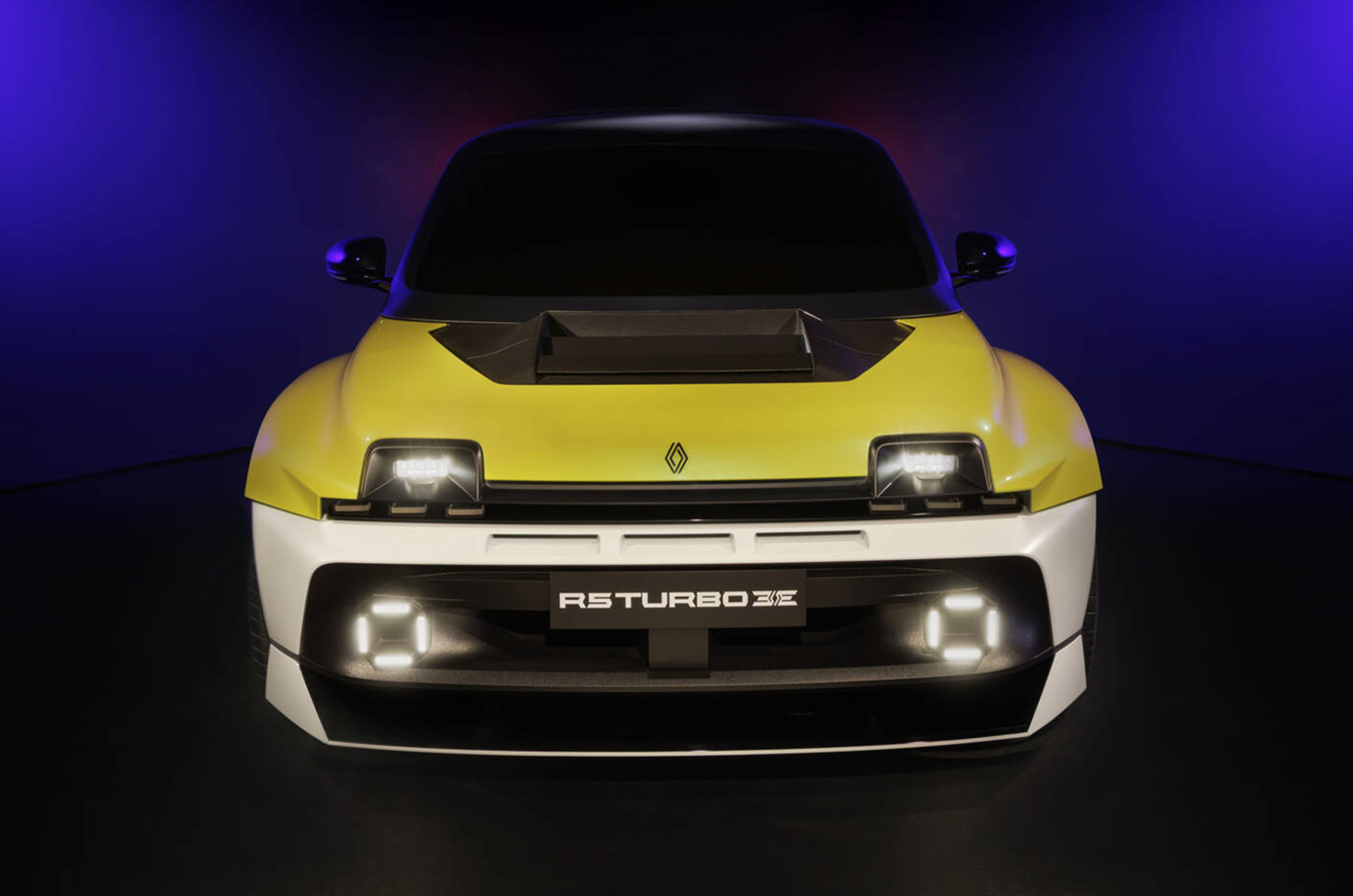 Renault 5 Turbo 3E front static