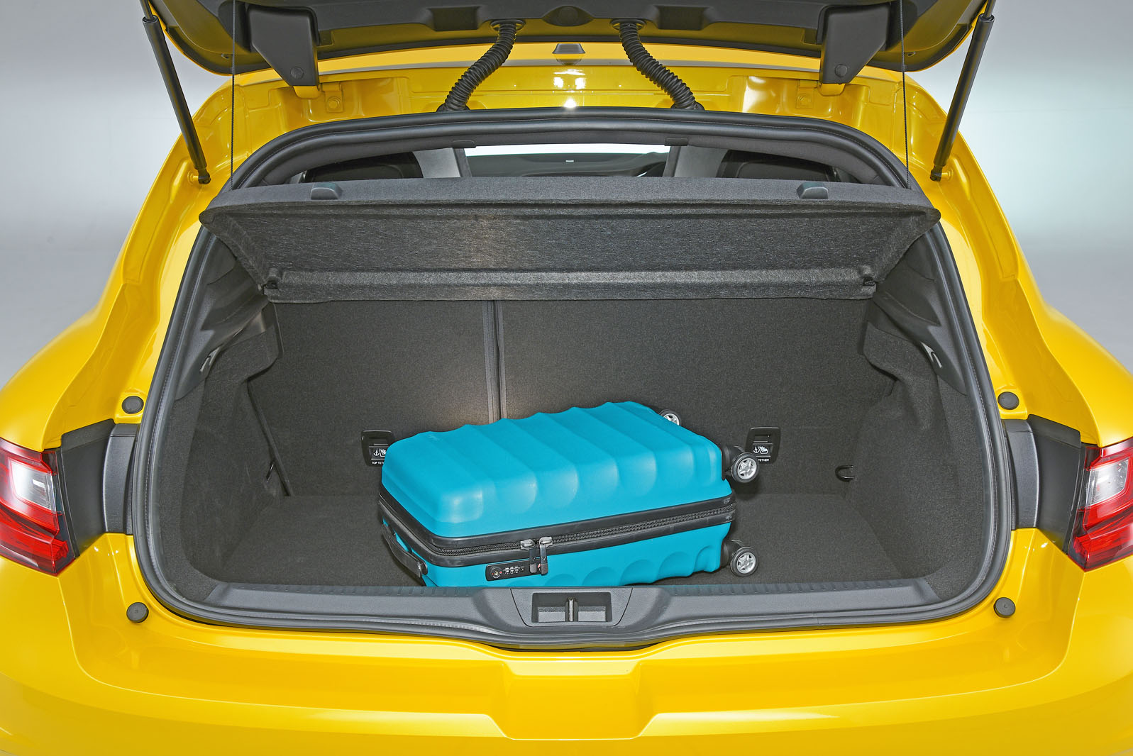 Renault Megane RS boot