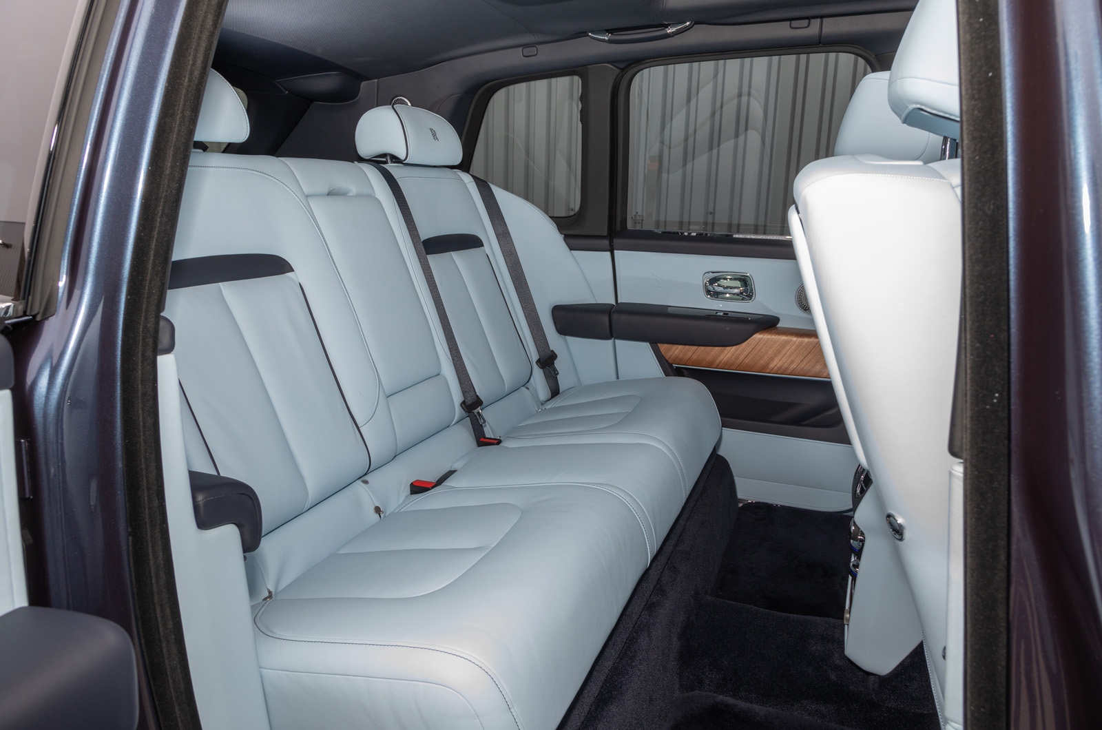 Rolls-Royce Cullinan back seats