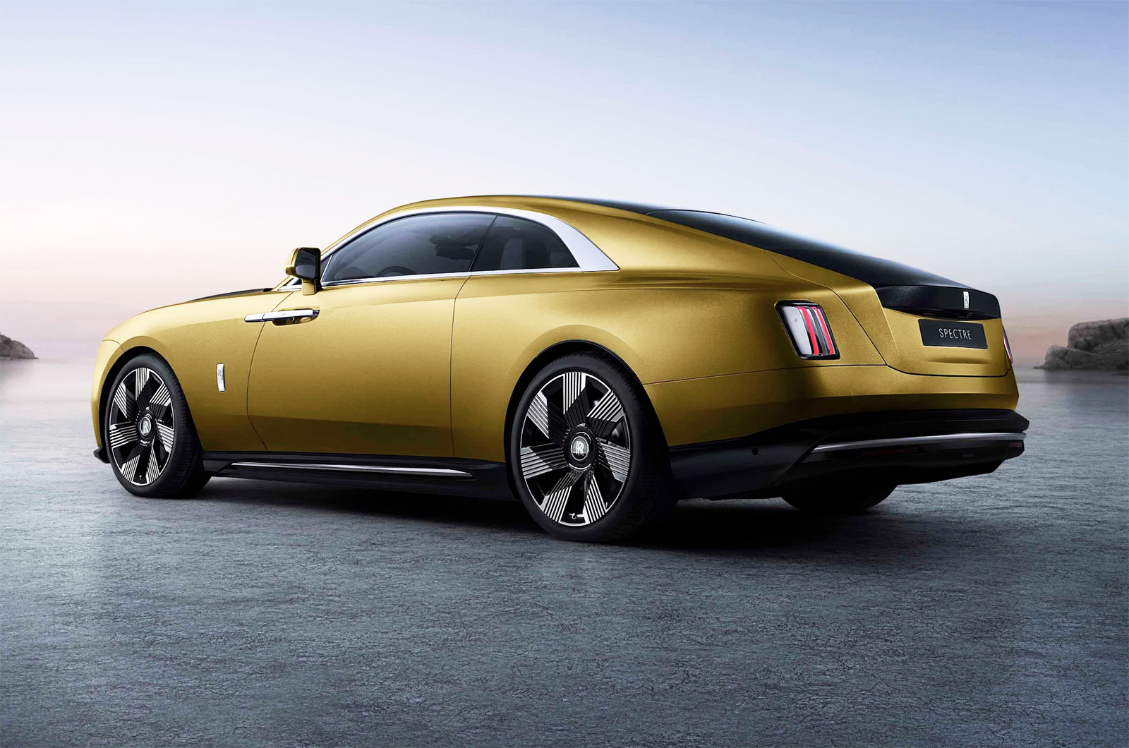 Rolls-Royce Spectre 2023 rear