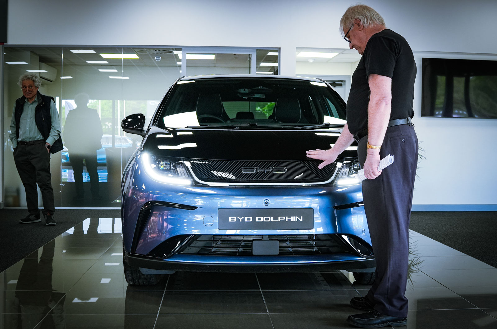 BYD Dolphin reader test team
