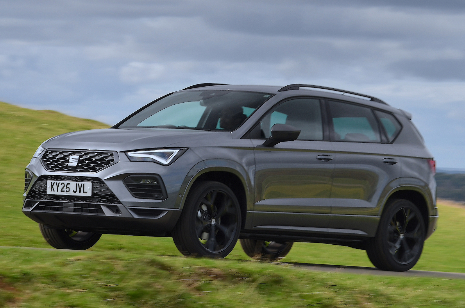 Seat Ateca front driving