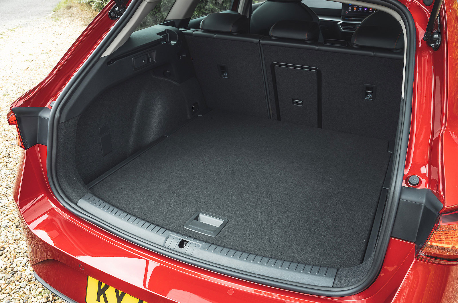 Seat Leon Estate boot