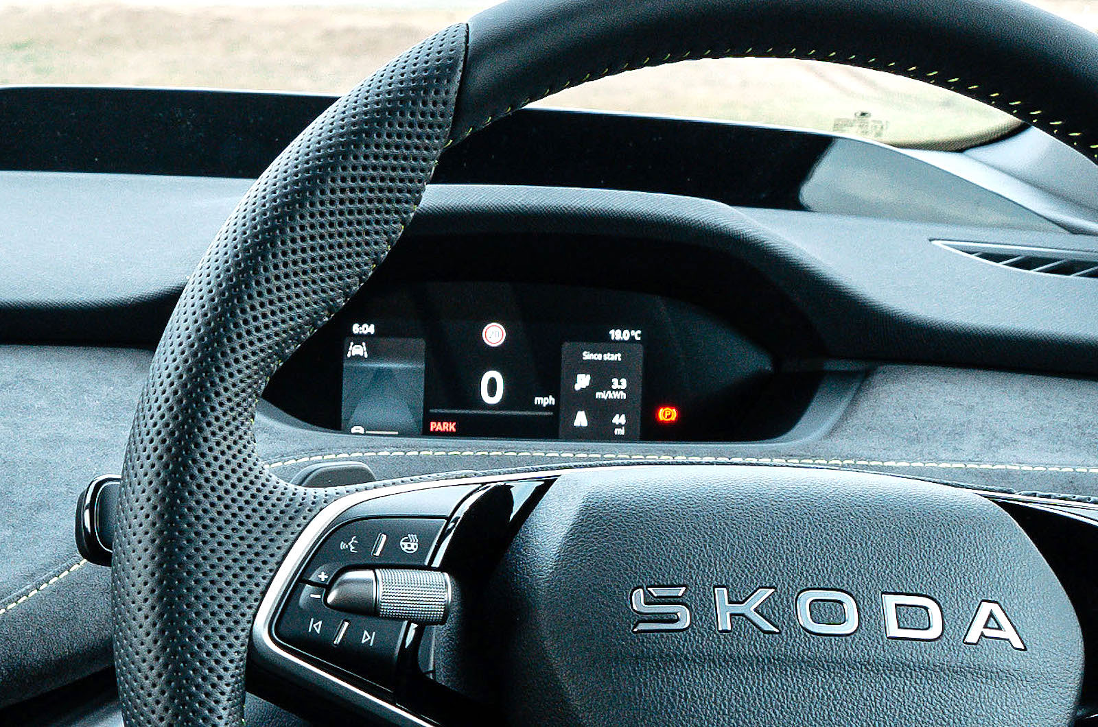Skoda Enyaq vRS driver display