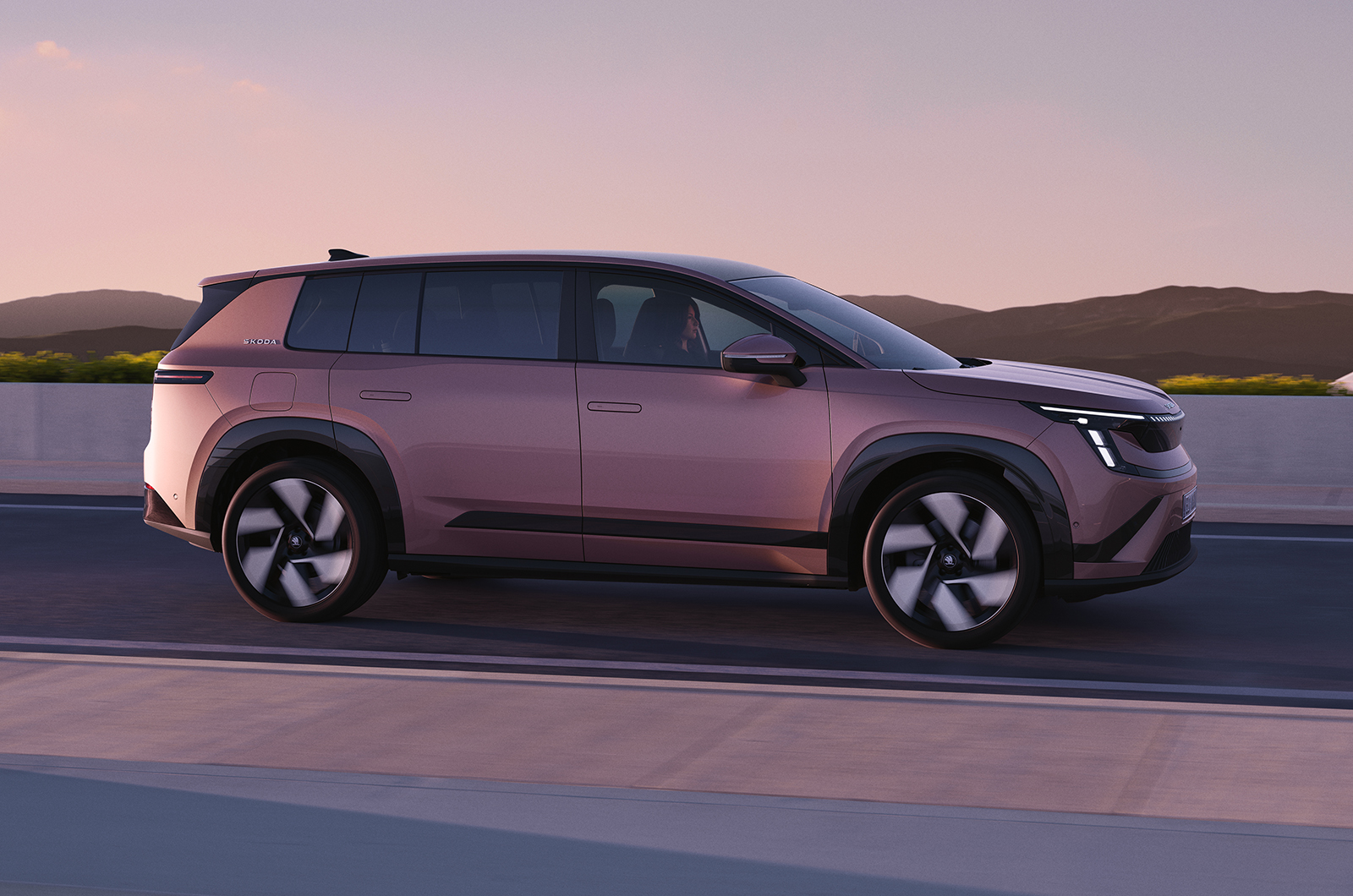 Skoda Peaq driving front right