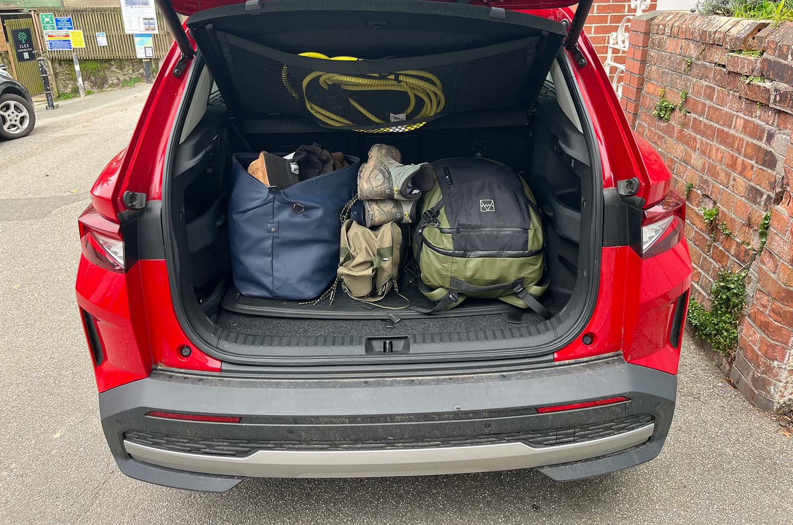 Skoda Elroq boot with luggage